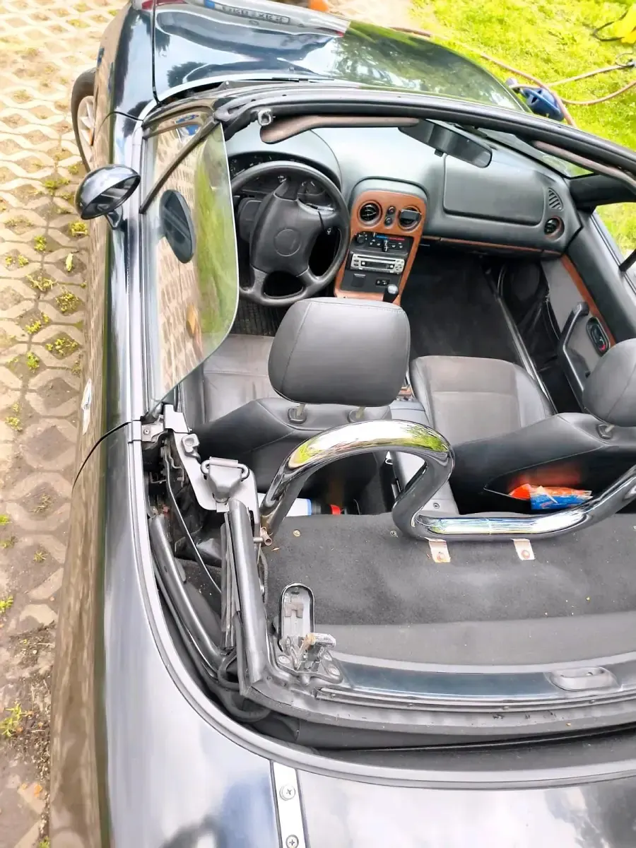 Brugt Mazda MX5 90 HK (66 kW) 1997 Sort Cabriolet