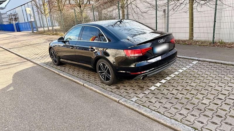 Gebraucht Audi A4 Sport 190 PS (139 kW) 2017 Schwarz Limousine