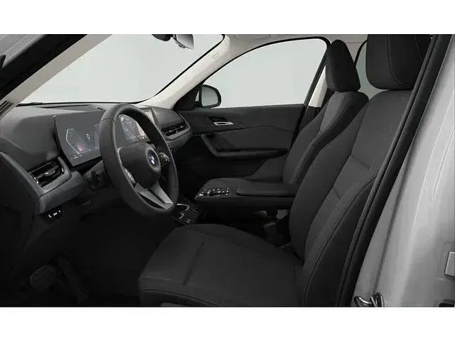 Gebraucht BMW X1 156 PS (114 kW) 2025 Weiß SUV