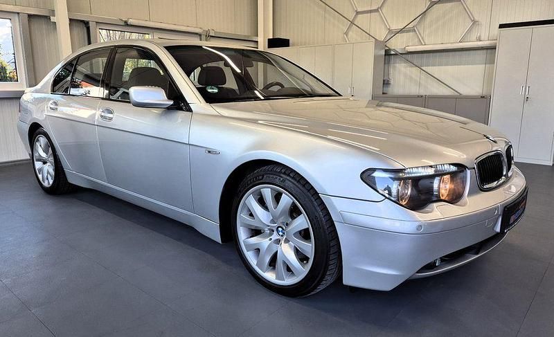 Gebraucht BMW 745 Shadowline 333 PS (244 kW) 2003 Silber Limousine
