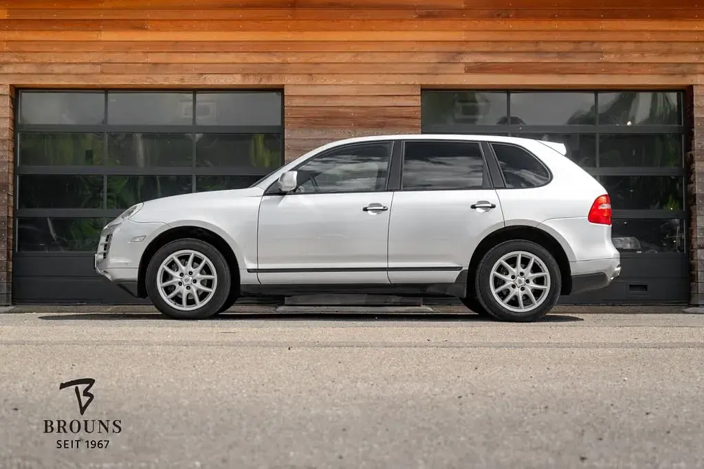 Gebraucht Porsche Cayenne 239 PS (175 kW) 2009 Silber SUV