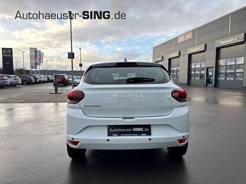 Neu Dacia Sandero Expression 91 PS (66 kW) 2025 Arktisweiß Limousine