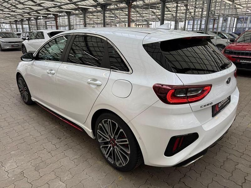 Gebraucht Kia Ceed GT GT 204 PS (150 kW) 2021 Weiß Limousine