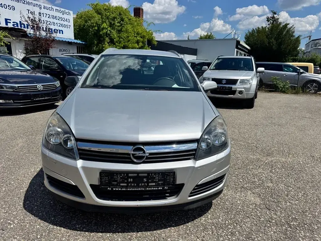 Gebraucht Opel Astra Elegance 90 PS (66 kW) 2005 Silber Limousine