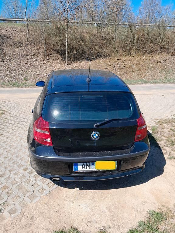 Gebraucht BMW 116 116 PS (85 kW) 2007 Schwarz Kleinwagen