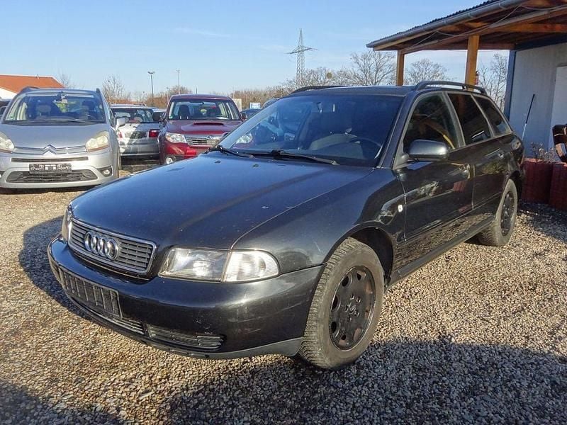 Schwarz Gebraucht 1998 Audi A4 Kombi | 550 € (Superpreis) - Bild 1/2