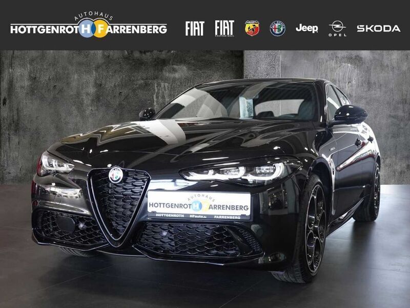 Schwarz Gebraucht 2024 Alfa Romeo Giulia Veloce Limousine | 54.990 € - Bild 1/4