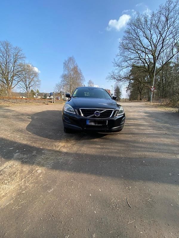 Gebraucht Volvo XC60 214 PS (157 kW) 2012 Schwarz SUV
