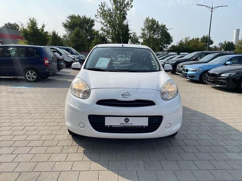 Gebraucht Nissan Micra 80 PS (58 kW) 2012 Weiß Kleinwagen