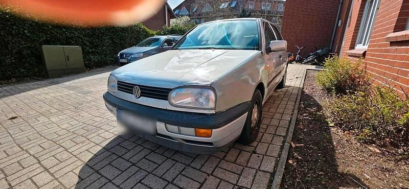 Gebraucht VW Golf III 75 PS (55 kW) 1994 Silber Limousine