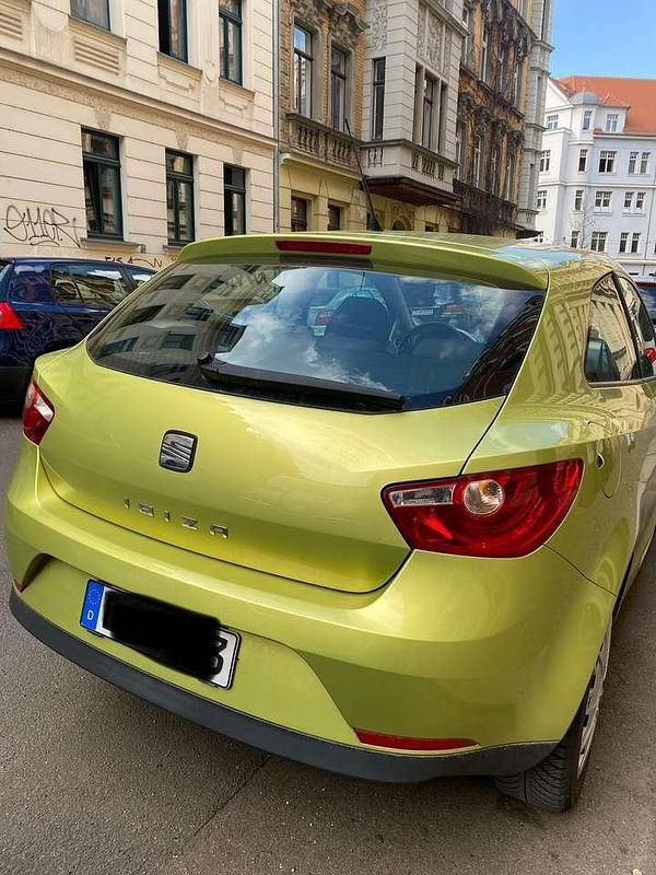 Second-hand Seat Ibiza SC Reference 86 CP (63 kW) 2009 Galben Hatchback