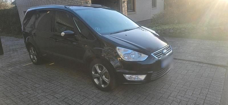 Gebraucht Ford Galaxy 163 PS (119 kW) 2011 Schwarz Van / Kleinbus