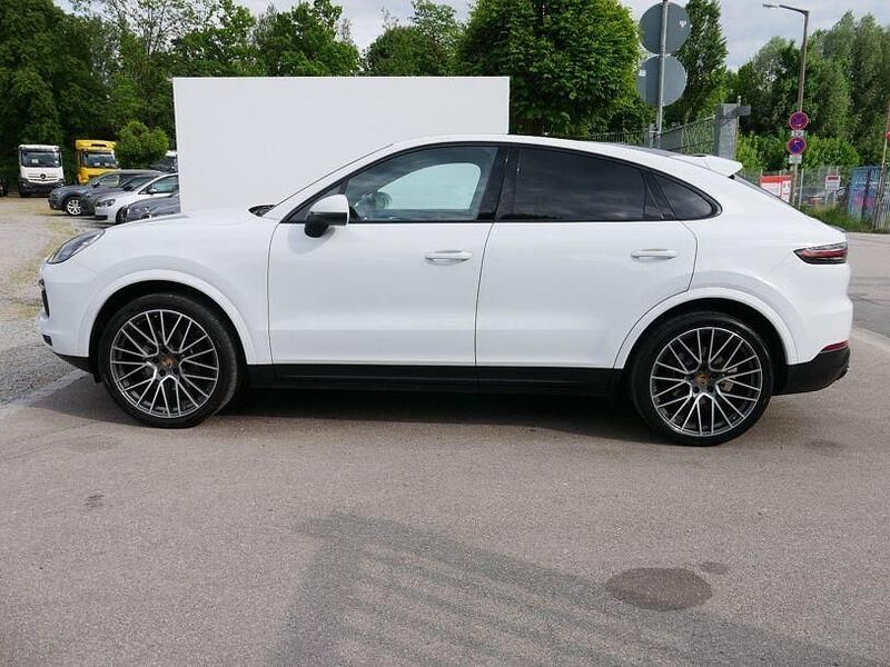 Gebraucht Porsche Cayenne 250 PS (183 kW) 2022 Weiss SUV