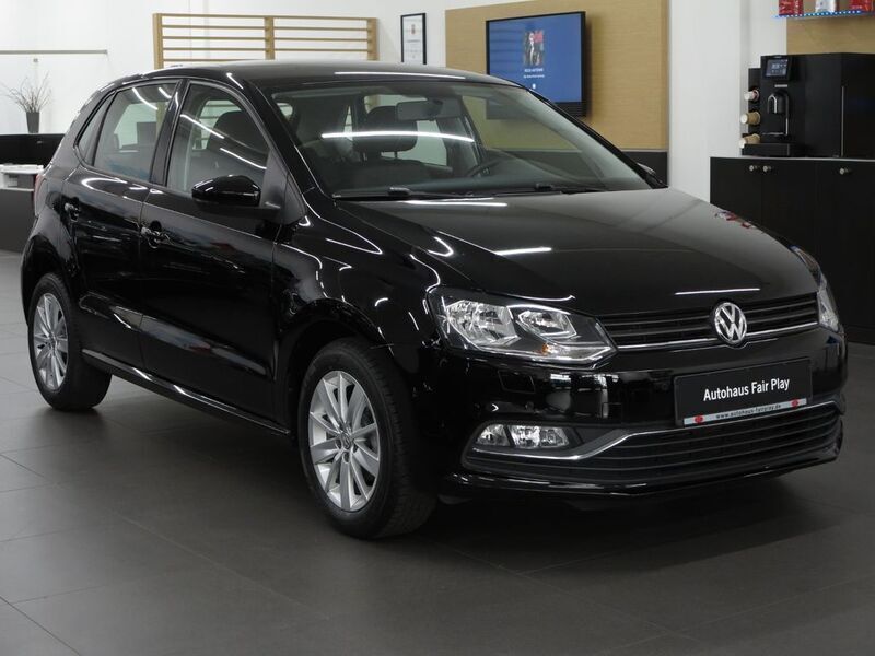 Schwarz Gebraucht 2014 VW Polo Comfortline Kleinwagen | 13.890 € (Etwas zu teuer) - Bild 1/4