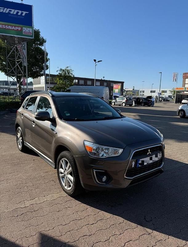 Braun Gebraucht 2013 Mitsubishi ASX Top SUV | 8.700 € - Bild 1/4