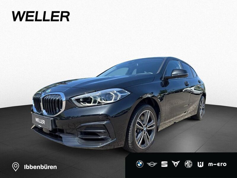 Black sapphire (schwarz) Gebraucht 2024 BMW 120 Comfort Edition Kleinwagen | 27.450 € (Superpreis) - Bild 1/4