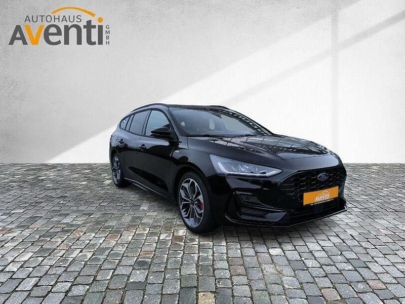 Neu Ford Focus ST-Line X 155 PS (114 kW) 2025 Schwarz Limousine