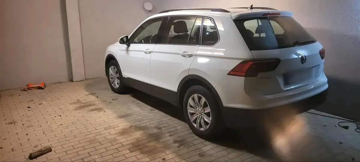 Gebraucht VW Tiguan 125 PS (91 kW) 2016 Weiß SUV