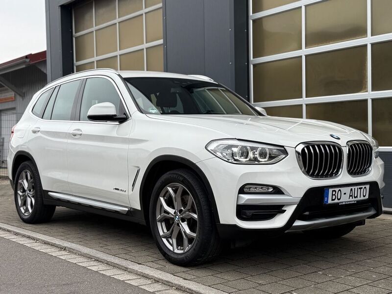 Alpinweiß iii Gebraucht 2018 BMW X3 xLine SUV | 27.900 € (Fairer Preis) - Bild 1/4