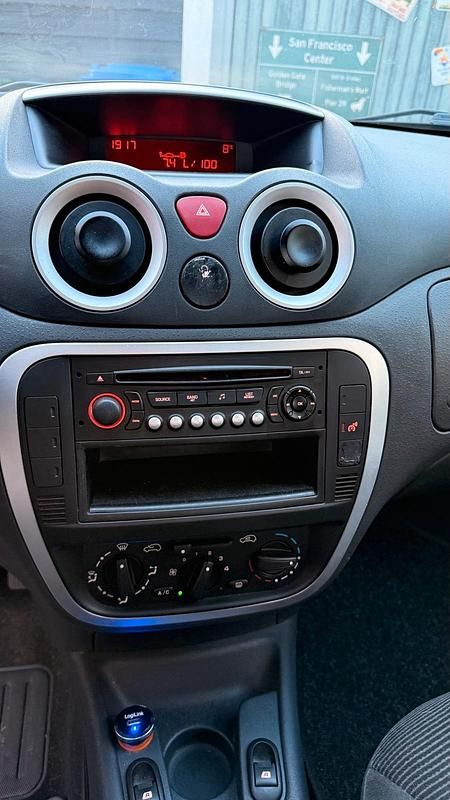 Gebraucht Citroën C3 73 PS (53 kW) 2006 Blau Kleinwagen