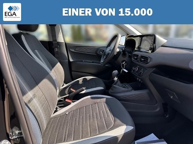Neu Hyundai i10 Select 63 PS (46 kW) 2025 Metallic Kleinwagen