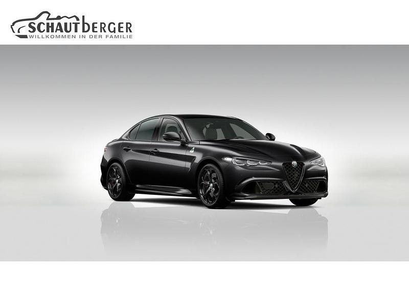 Schwarz Neu 2025 Alfa Romeo Giulia Quadrifoglio Limousine | 99.900 € - Bild 1/4