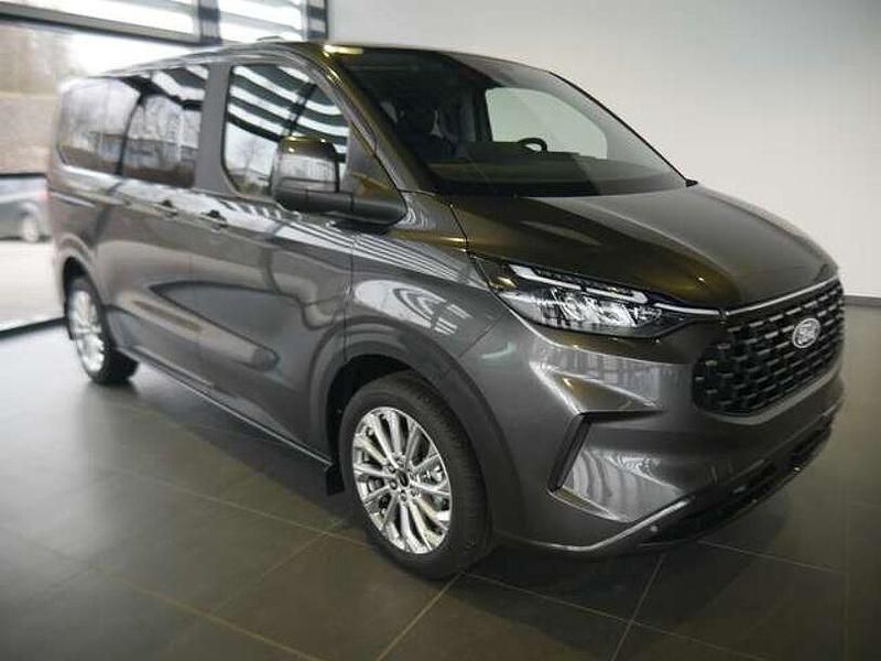 Magneticgrau (metallic) Neu 2024 Ford Tourneo Custom Titanium Van / Kleinbus | 56.990 € (Fairer Preis) - Bild 1/4