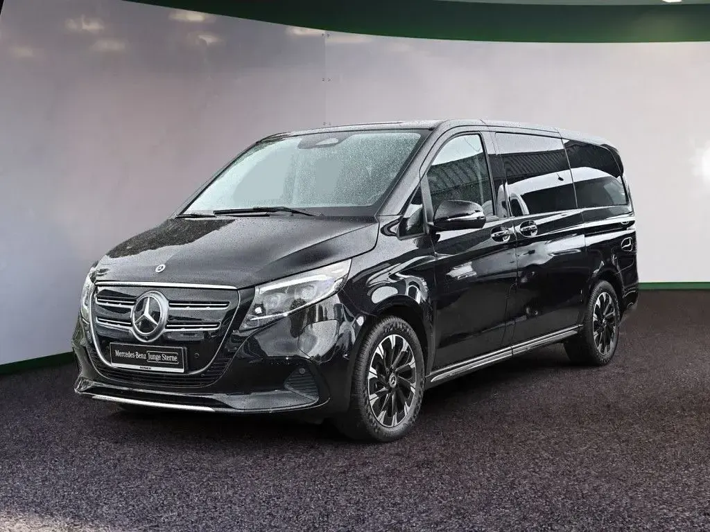 Gebraucht Mercedes EQV300 150 kW (204 PS) 2025 Schwarz / obsidianschwarz Van / Kleinbus