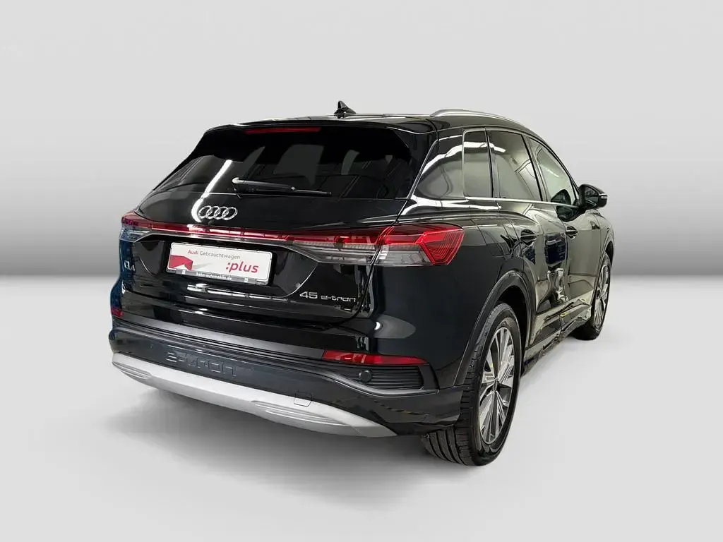 Gebraucht Audi Q4 e-tron Advanced 210 kW (286 PS) 2024 Mythosschwarz metallic SUV