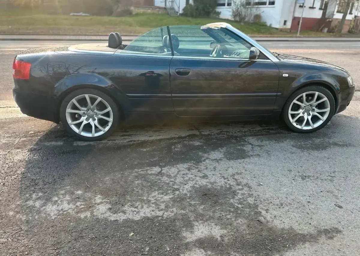 Gebraucht Audi A4 Cabriolet 220 PS (161 kW) 2002 Blau Cabrio