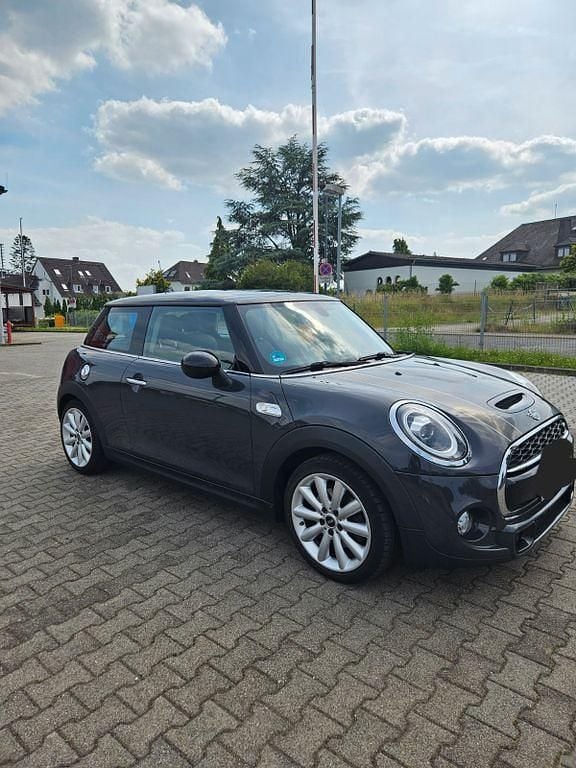 Grau Gebraucht 2018 Mini Cooper S Chili Kleinwagen | 17.100 € (Fairer Preis) - Bild 1/4
