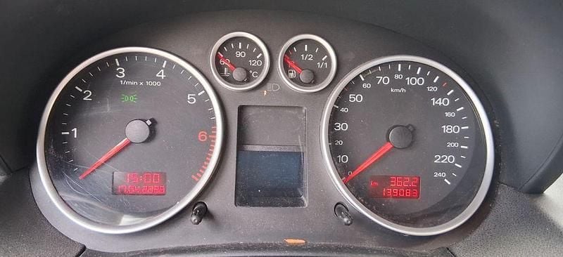 Gebraucht Audi A2 75 PS (55 kW) 2004 Silber Kleinwagen