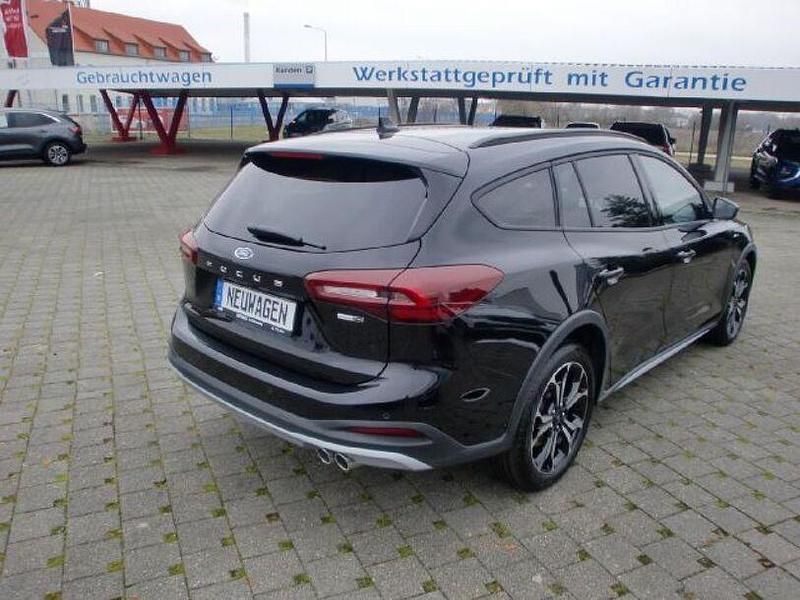 Gebraucht Ford Focus Active 155 PS (114 kW) 2022 Schwarz Kombi