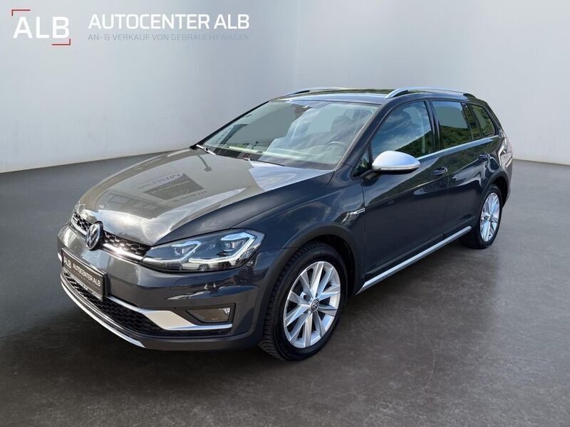 Grau Gebraucht 2017 VW Golf VII Kombi | 14.990 € (Fairer Preis) - Bild 1/4