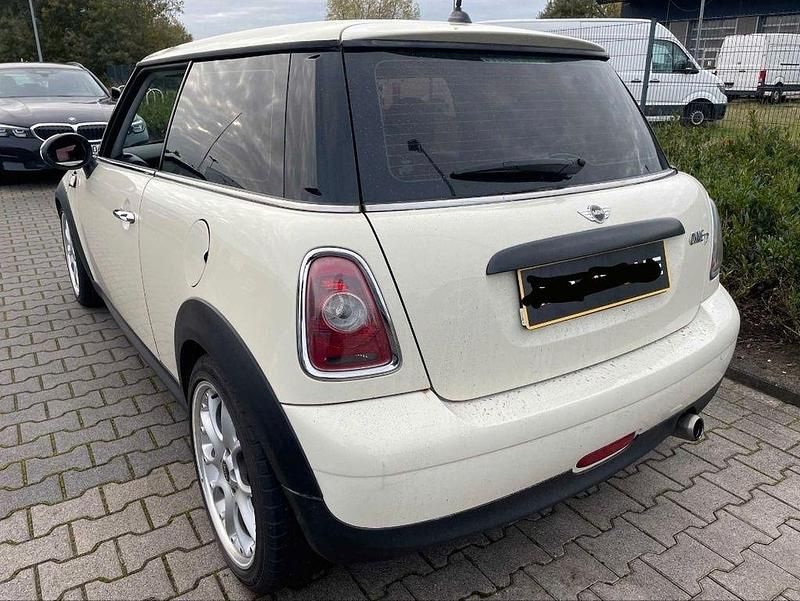 Gebraucht Mini ONE 90 PS (66 kW) 2009 Weiß Kleinwagen