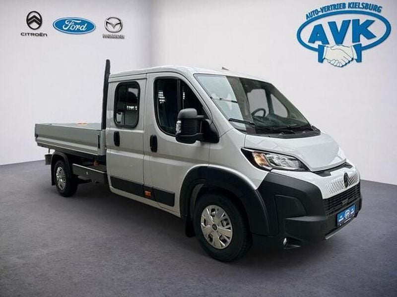 Weiß Gebraucht 2025 Citroën Jumper Van / Kleinbus | 41.043 € - Bild 1/4