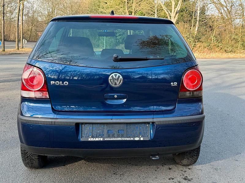 Gebraucht VW Polo 64 PS (47 kW) 2007 Blau Kleinwagen