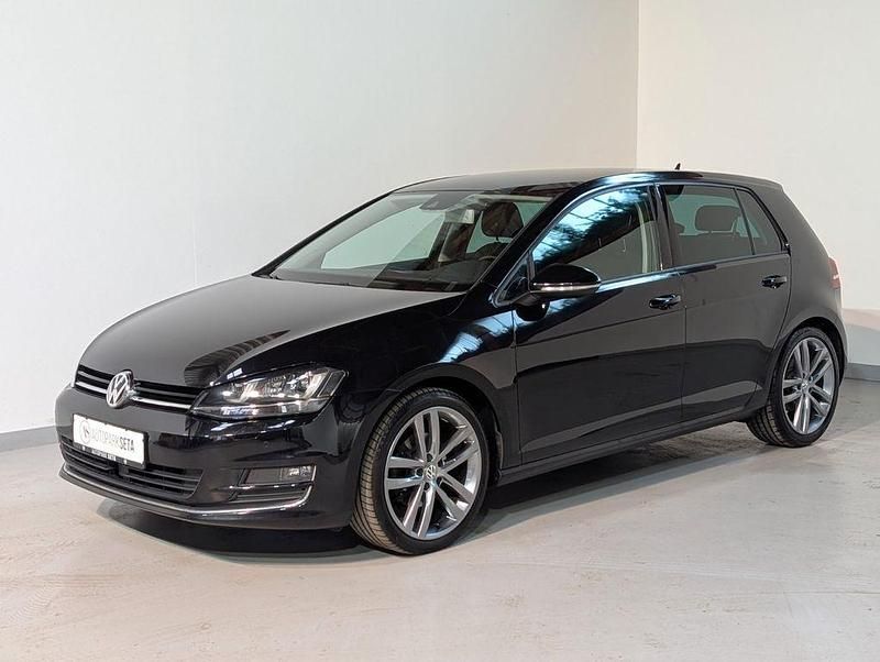 Schwarz Gebraucht 2015 VW Golf VII Highline Limousine | 9.175 € (Guter Preis) - Bild 1/4