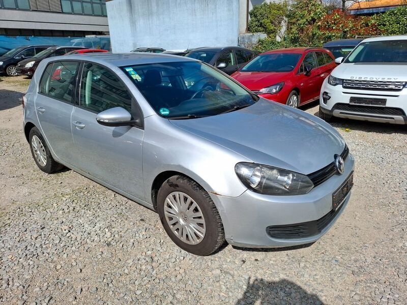 Silber Gebraucht 2010 VW Golf VI Trendline Limousine | 2.700 € (Superpreis) - Bild 1/4