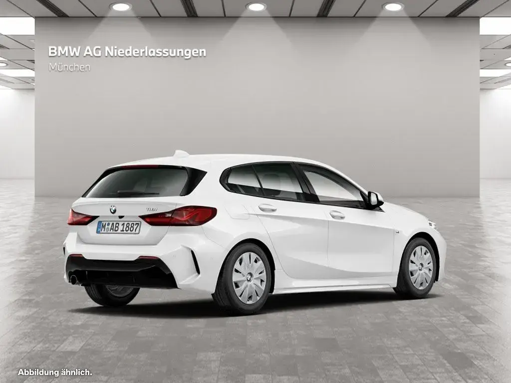 Gebraucht BMW 118 Performance 136 PS (100 kW) 2023 Weiß Kleinwagen