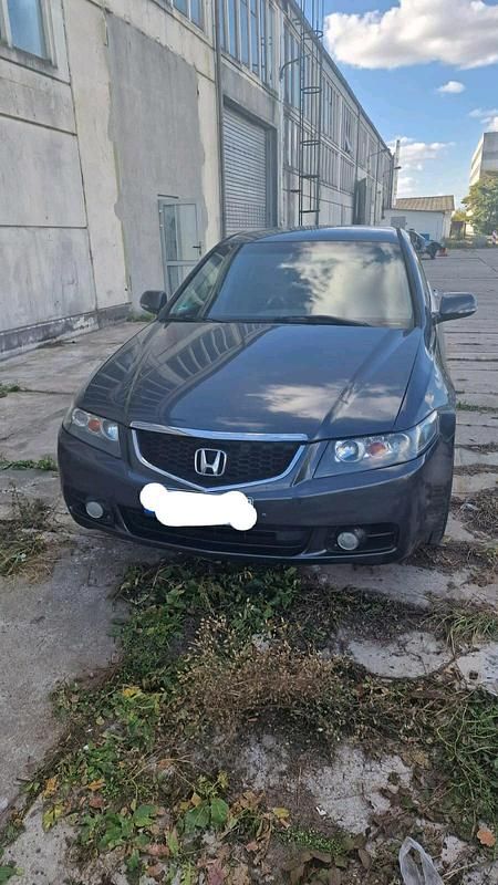 Grau Gebraucht 2005 Honda Accord Sport Limousine | 3.000 € (Fairer Preis) - Bild 1/4