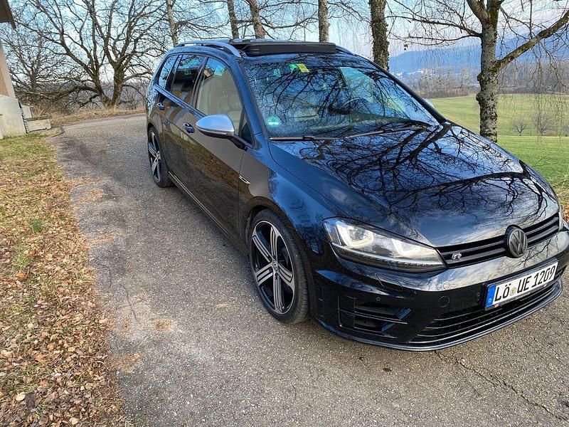 Gebraucht VW Golf VII R 300 PS (220 kW) 2015 Schwarz Kombi