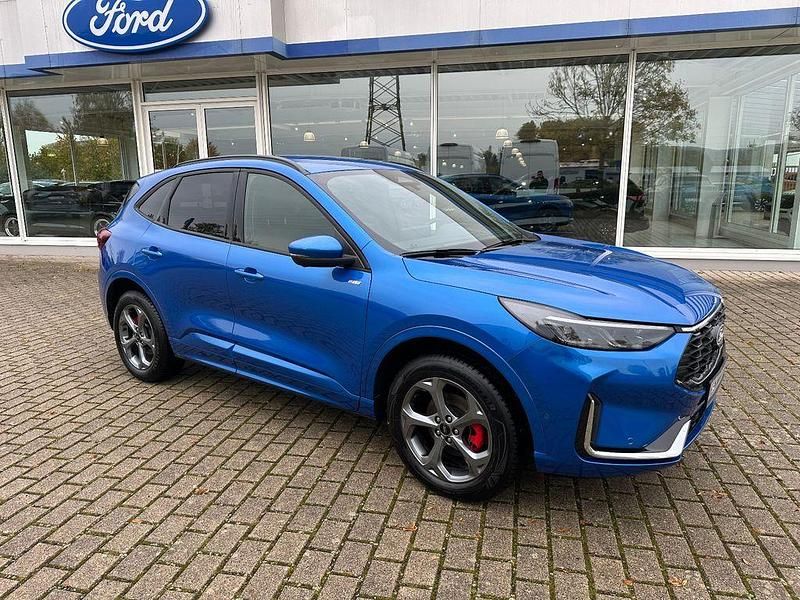 Gebraucht Ford Kuga ST-Line X 242 PS (177 kW) 2025 Blau SUV
