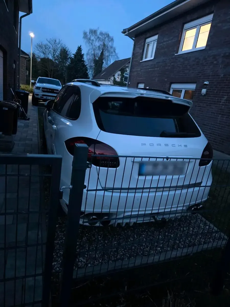 Gebraucht Porsche Cayenne Turbo 500 PS (367 kW) 2012 Weiß SUV