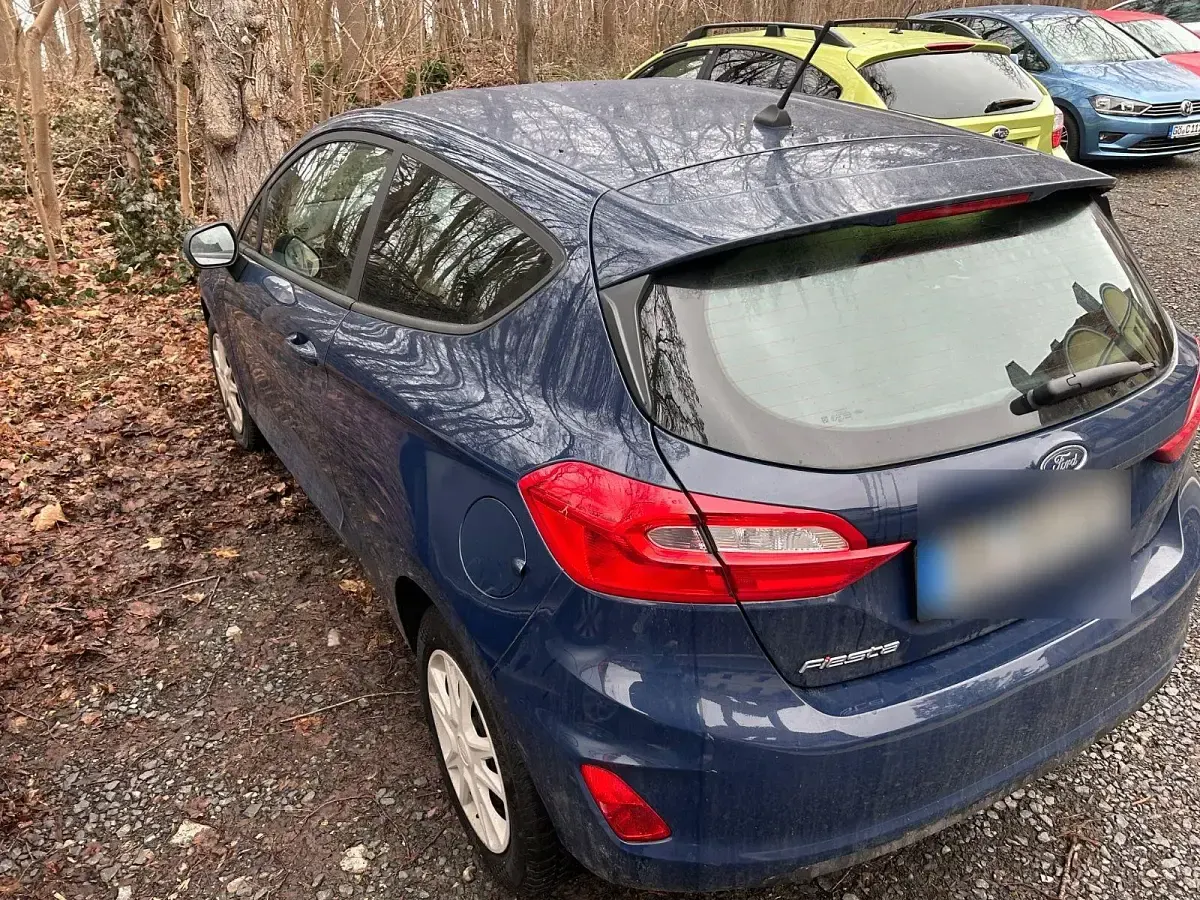 Gebraucht Ford Fiesta Cool & Connect 71 PS (52 kW) 2018 Blau Kleinwagen