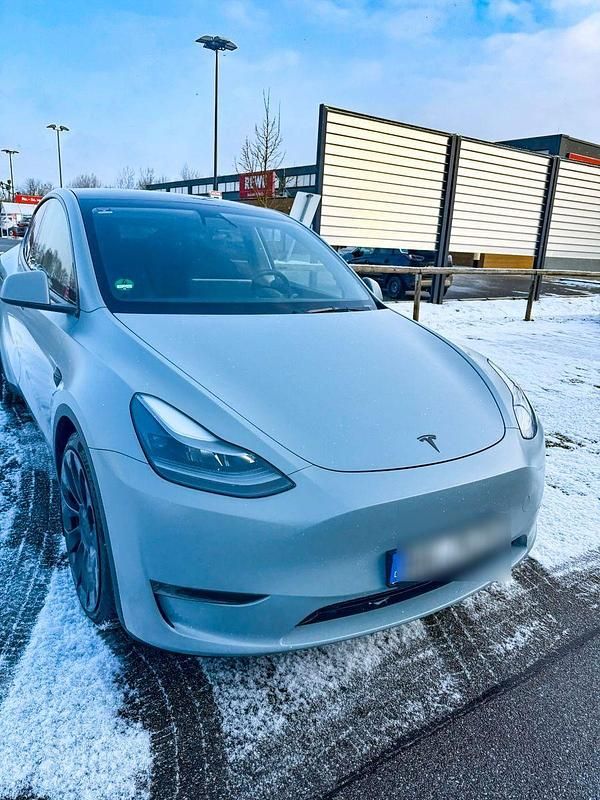 Gebraucht 2022 Tesla Model Y Performance SUV | 39.650 € (Fairer Preis) - Bild 1/4