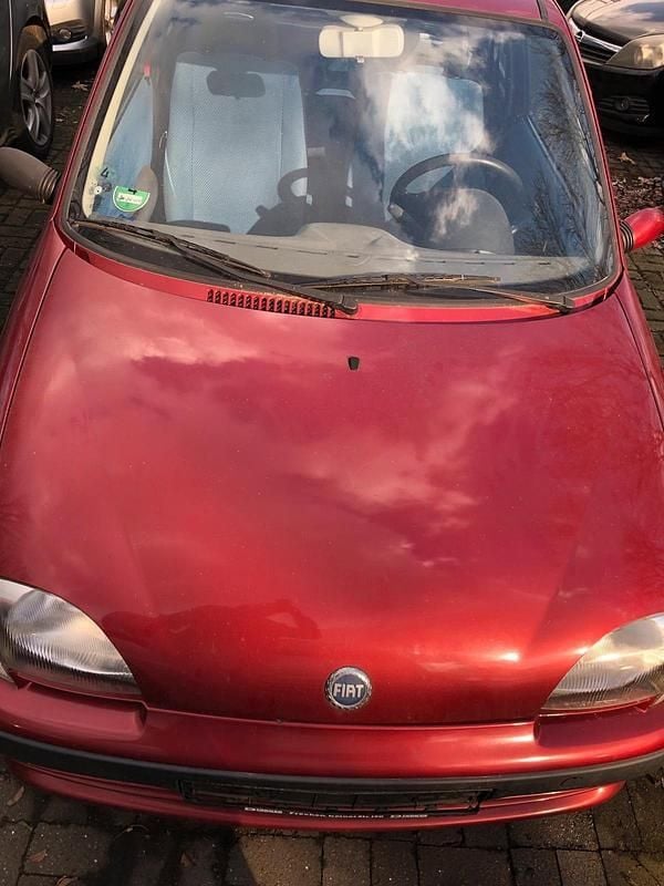 Rot Gebraucht 2001 Fiat Seicento Kleinwagen | 600 € - Bild 1/4