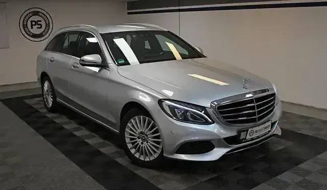 Gebraucht Mercedes C180 Elegance 156 PS (114 kW) 2017 Silber Kombi