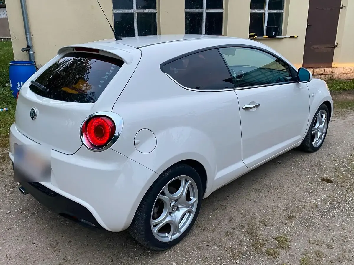 Brugt Alfa Romeo MiTo 95 HK (69 kW) 2010 Hvid Hatchback