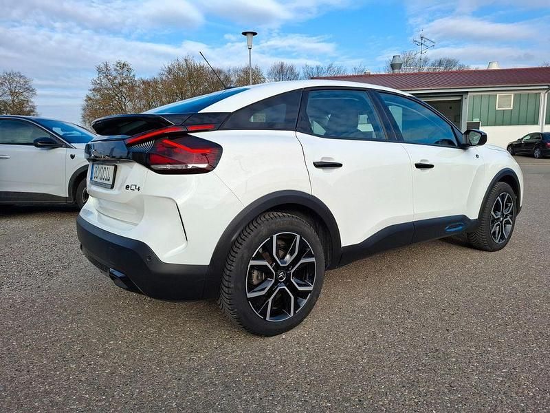 Gebraucht Citroën e-C4 Feel 100 kW (136 PS) 2022 Blanc banquise Limousine